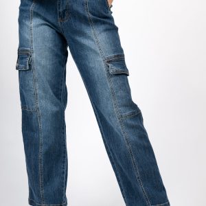 Jeans cargo con elástico cómodo atrás