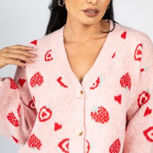 Sweater tipo cardigan con estampado de fresas