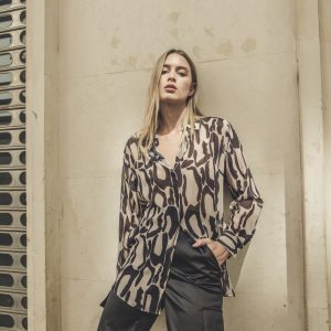 CAMISA ESTAMPADO ANIMAL