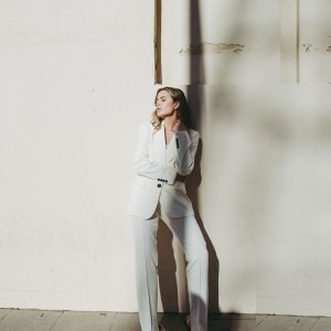 PANTALON RECTO ABERTURAS