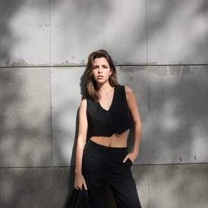 CHALECO SASTRE CORTO