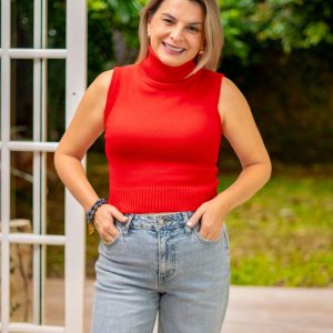 Blusa roja cuello tortuga