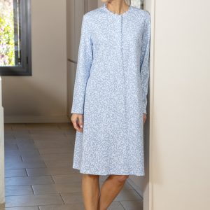 Camisón de manga larga y tapeta