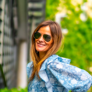 Camisa Flores Azul 50%