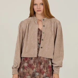 Chaqueta corta efecto chenilla