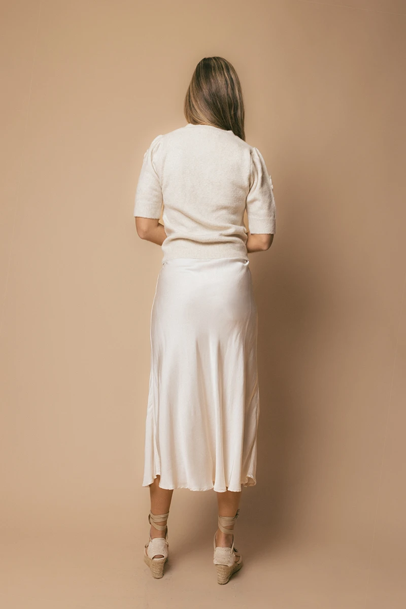 Falda midi satinada blanca - Imagen 3