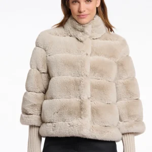 Chaqueta de piel sintética Feline.