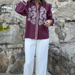 Blusa bordados