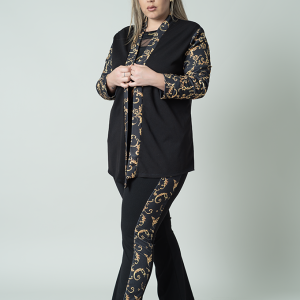 Kimono de mujer con detalles dorados