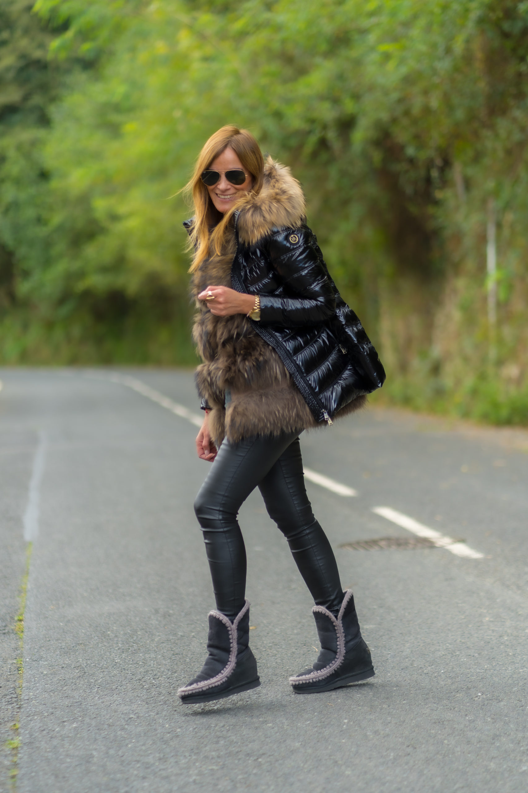 Plumífero Negro Corto de Pelo Natural - Imagen 9