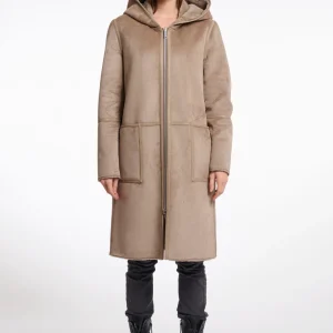 Abrigo reversible Ova.