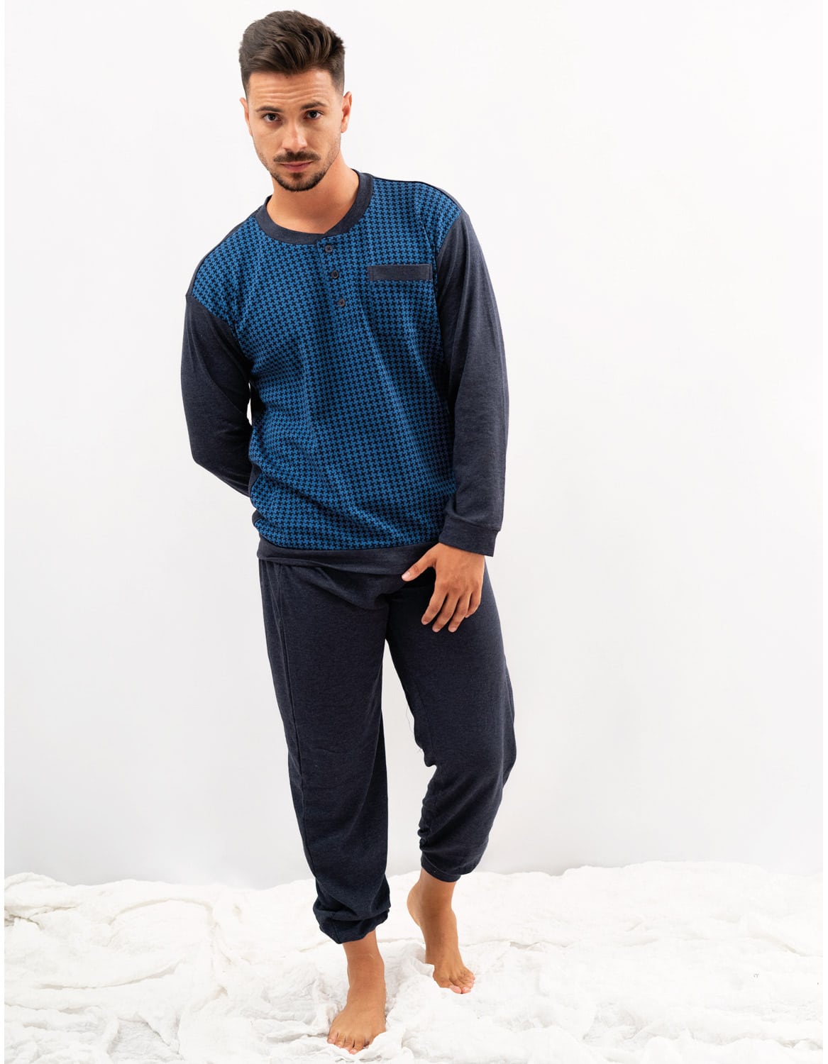 Pijama de hombre azul marino de Jacquard