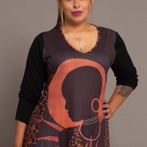 Camiseta mujer curvy sublimada África