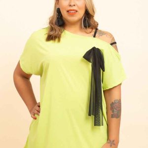 Camiseta mujer en talla grande con lazo