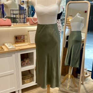 FALDA RASO MIDI VERDE