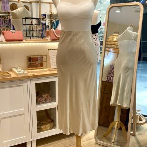 FALDA RASO MIDI BEIGE