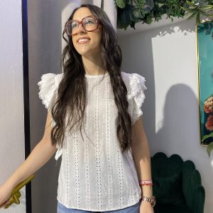 Camisa algodón calada volantes bordados