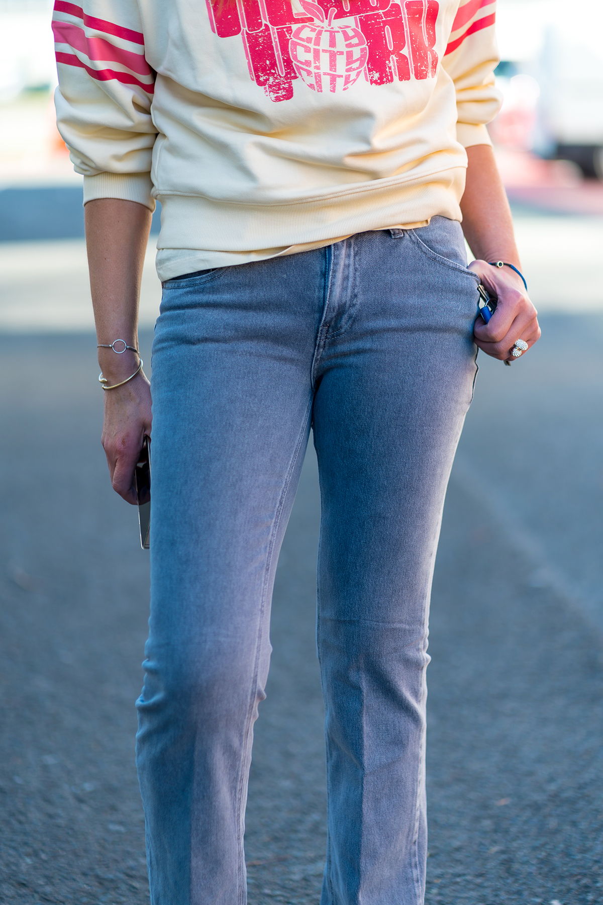 Pantalón vaquero 5 bolsillos gris 50% - Imagen 4