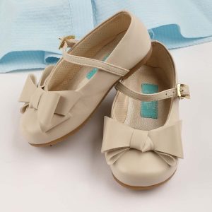 Zapato de Niña Beige con Lazo